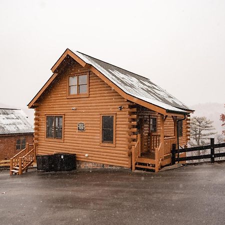 Epic Mountain Views, Hot Tub, Game Room, Sleeps 10 Sevierville Buitenkant foto