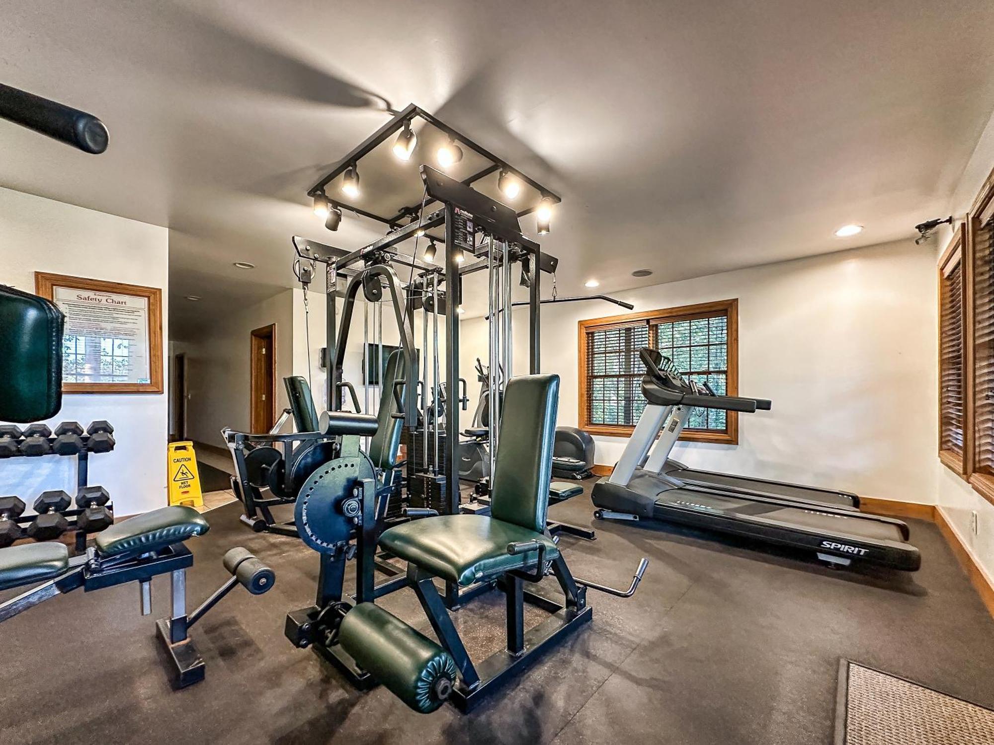 Epic Mountain Views, Hot Tub, Game Room, Sleeps 10 Sevierville Buitenkant foto