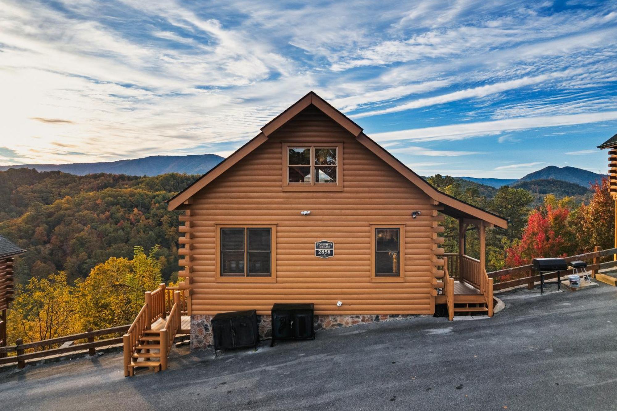 Epic Mountain Views, Hot Tub, Game Room, Sleeps 10 Sevierville Buitenkant foto