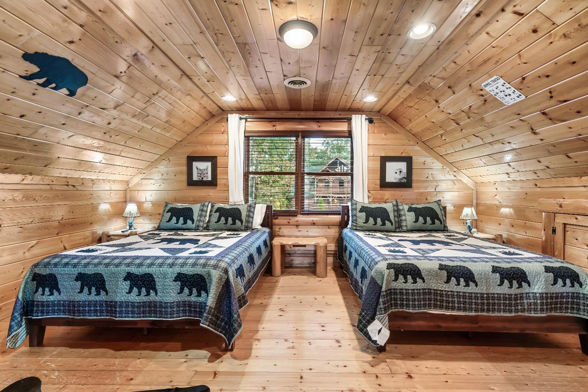 Epic Mountain Views, Hot Tub, Game Room, Sleeps 10 Sevierville Buitenkant foto